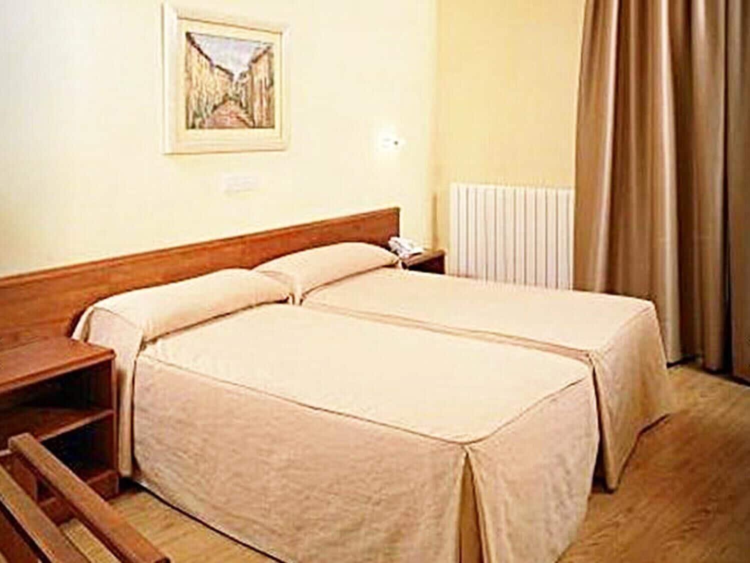 Hotel Ele Acueducto Сеговія Екстер'єр фото