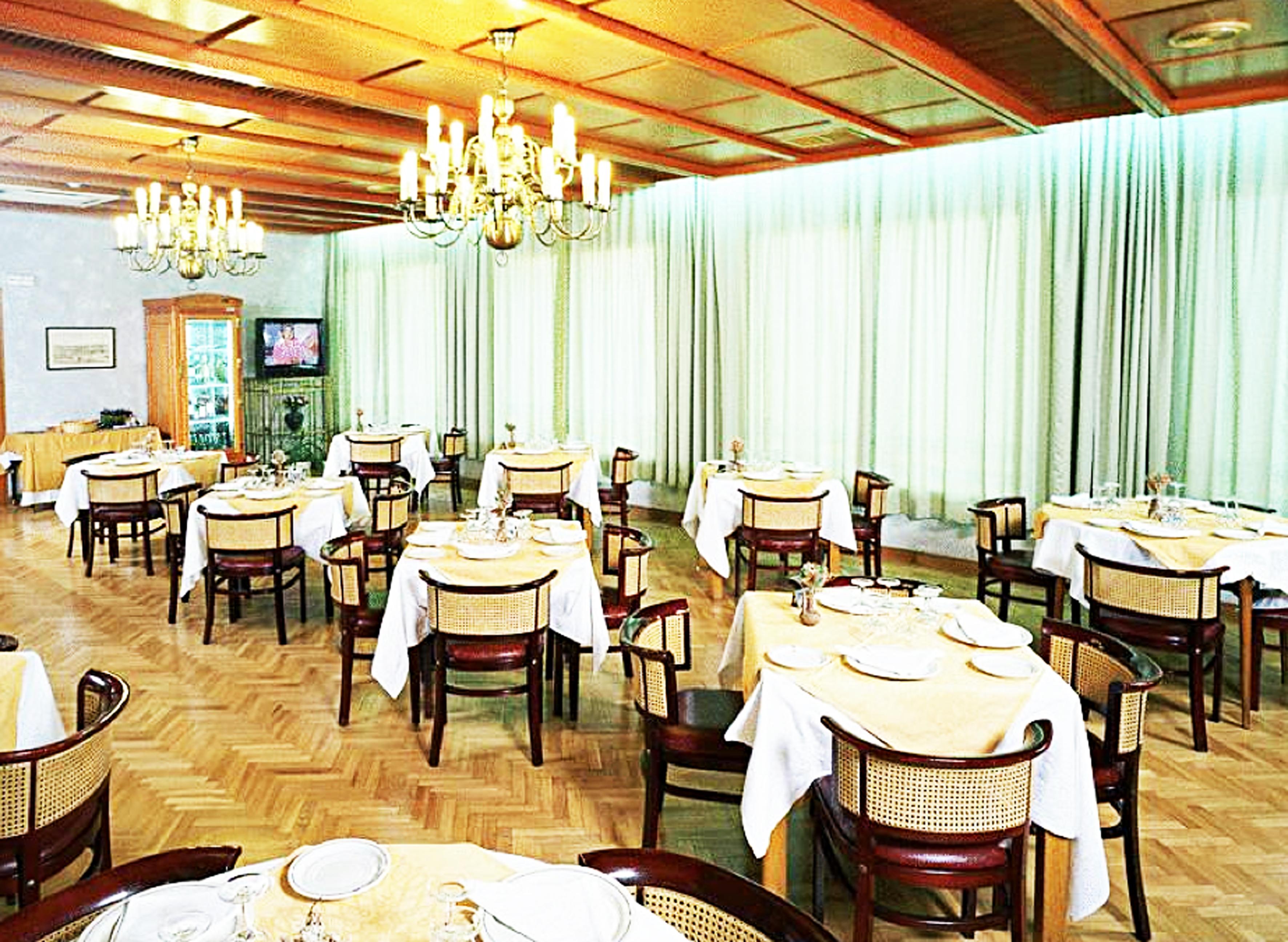 Hotel Ele Acueducto Сеговія Екстер'єр фото